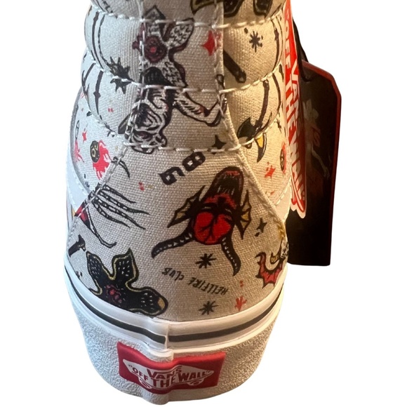 VANS Stranger Things Hi Top Womens Size 6 - Picture 8 of 12